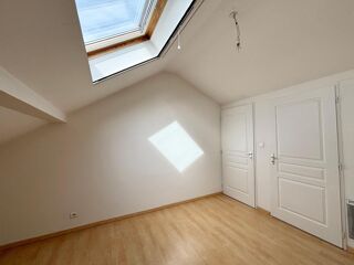  Appartement à louer 2 pièces 37 m²