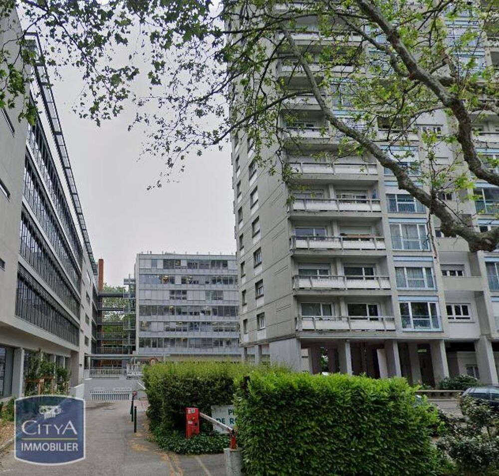 location Parking / Garage Villeurbanne (69100)