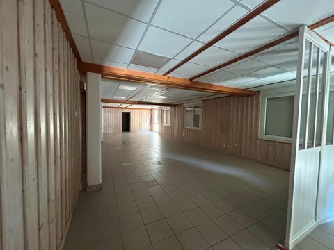   Location / Local Commercial - 200 m² 