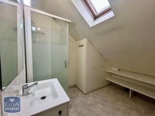  Appartement à louer 2 pièces 39 m²