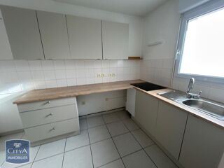  Villa à louer 3 pièces 71 m² Billere