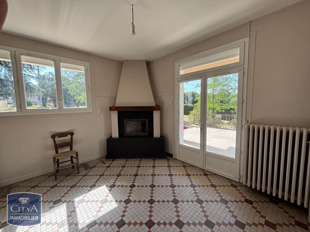 location Maison - 5 pièce(s) - 150 m² Saint-Géry (24400)