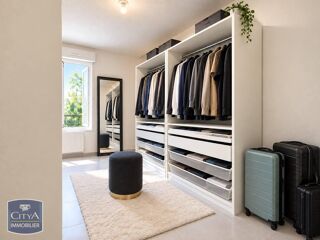  Appartement à louer 3 pièces 61 m²