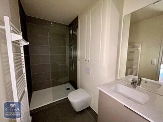  Appartement à louer 1 pièce 36 m²