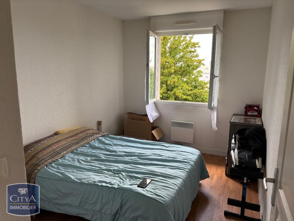 location Appartement - 2 pièce(s) - 45 m² Poitiers (86000)