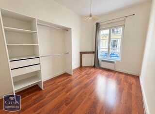  Appartement à louer 2 pièces 49 m²