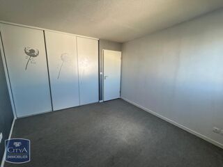  Appartement à louer 3 pièces 61 m²