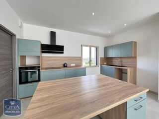  Appartement à louer 3 pièces 102 m²