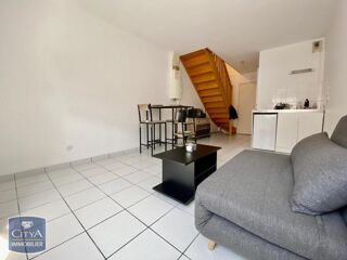 Appartement à louer 1 pièce 33 m²