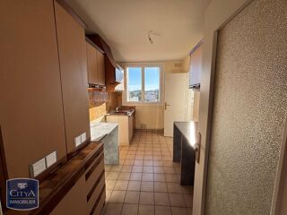  Appartement à louer 3 pièces 65 m²