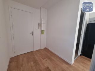  Appartement à louer 2 pièces 28 m²