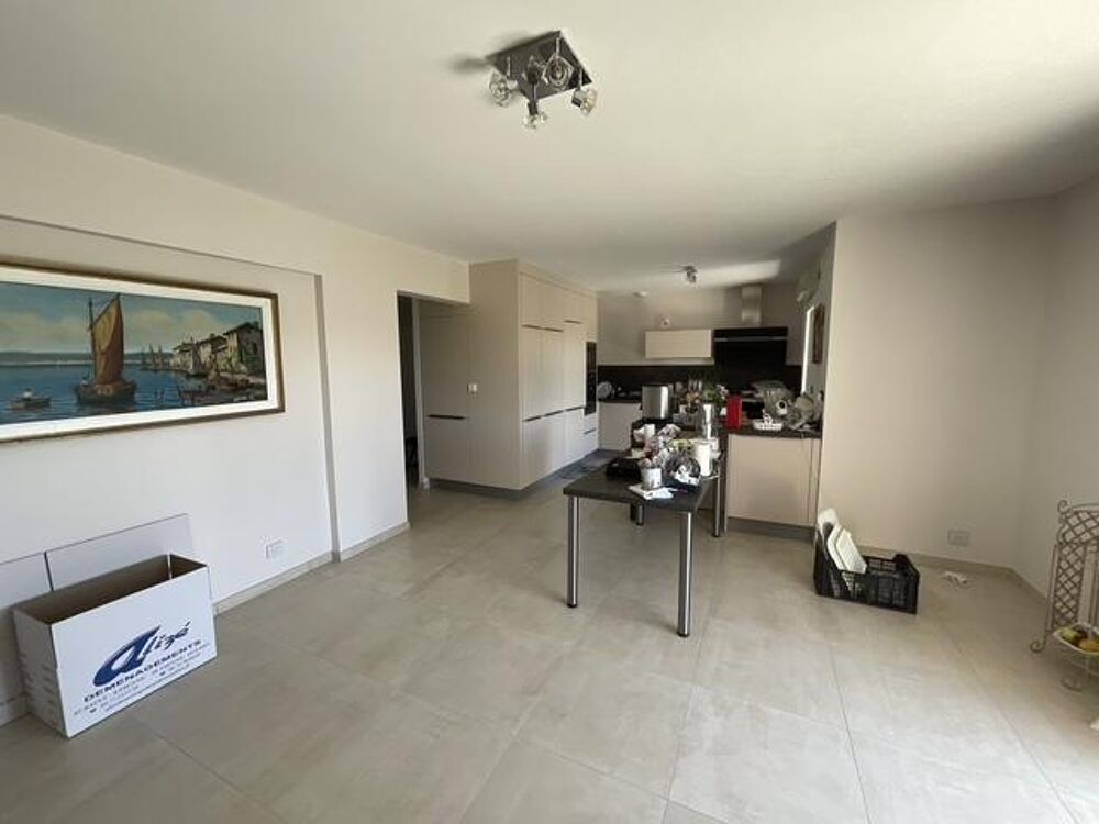 location Appartement - 3 pièce(s) - 69 m² Saint-Marcellin-en-Forez (42680)