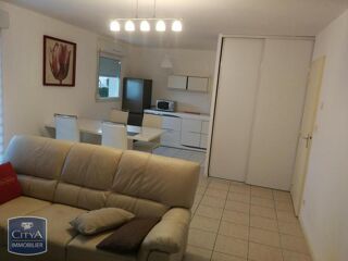  Appartement à louer 3 pièces 56 m²