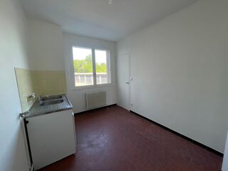  Appartement à louer 3 pièces 69 m²