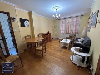  Appartement à louer 4 pièces 68 m²