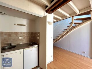  Appartement à louer 1 pièce 21 m²
