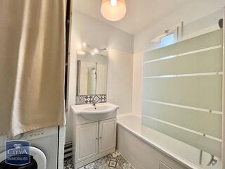 Appartement à louer 2 pièces 49 m²