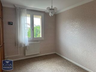 Maison à louer 4 pièces 81 m²