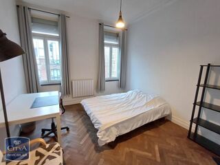  Appartement à louer 4 pièces 71 m²