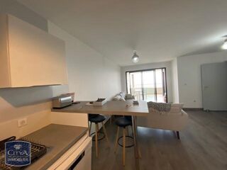  Appartement à louer 3 pièces 72 m²