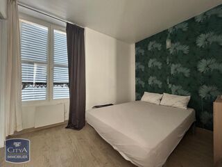  Appartement à louer 1 pièce 28 m²