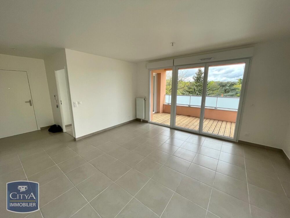 location Appartement - 3 pièce(s) - 62 m² Petit-Couronne (76650)