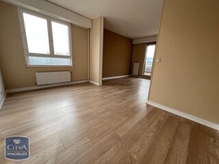 Appartement � louer 3 pi�ces 77 m�
