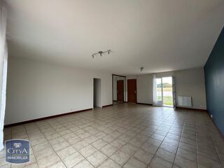  Maison à louer 4 pièces 105 m²