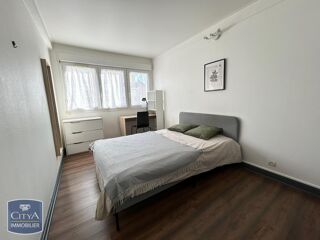  Appartement à louer 4 pièces 65 m²