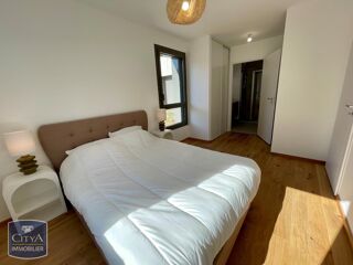  Appartement à louer 2 pièces 46 m²