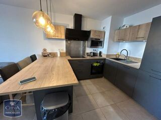  Appartement à louer 3 pièces 60 m²