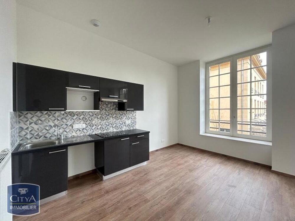 EXCLUSIVITÉ - APPARTEMENT 3 PIÈCES RENOVE A NEUF En loca....