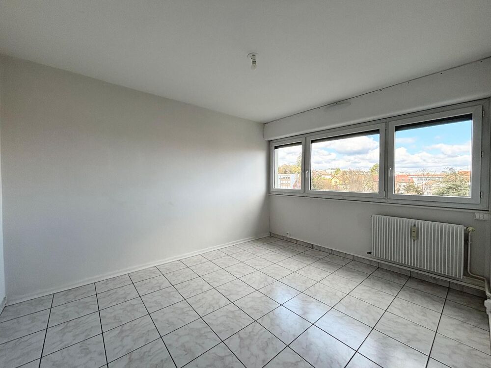 location Appartement - 5 pièce(s) - 95 m² Montbéliard (25200)