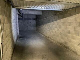  Parking / Garage à vendre 