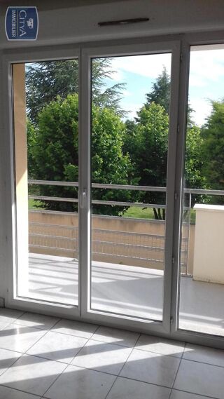  Appartement à louer 2 pièces 48 m²