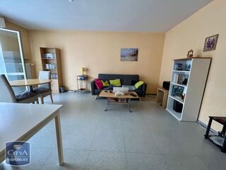  Appartement à louer 2 pièces 46 m²