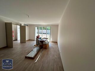  Appartement à louer 3 pièces 85 m²