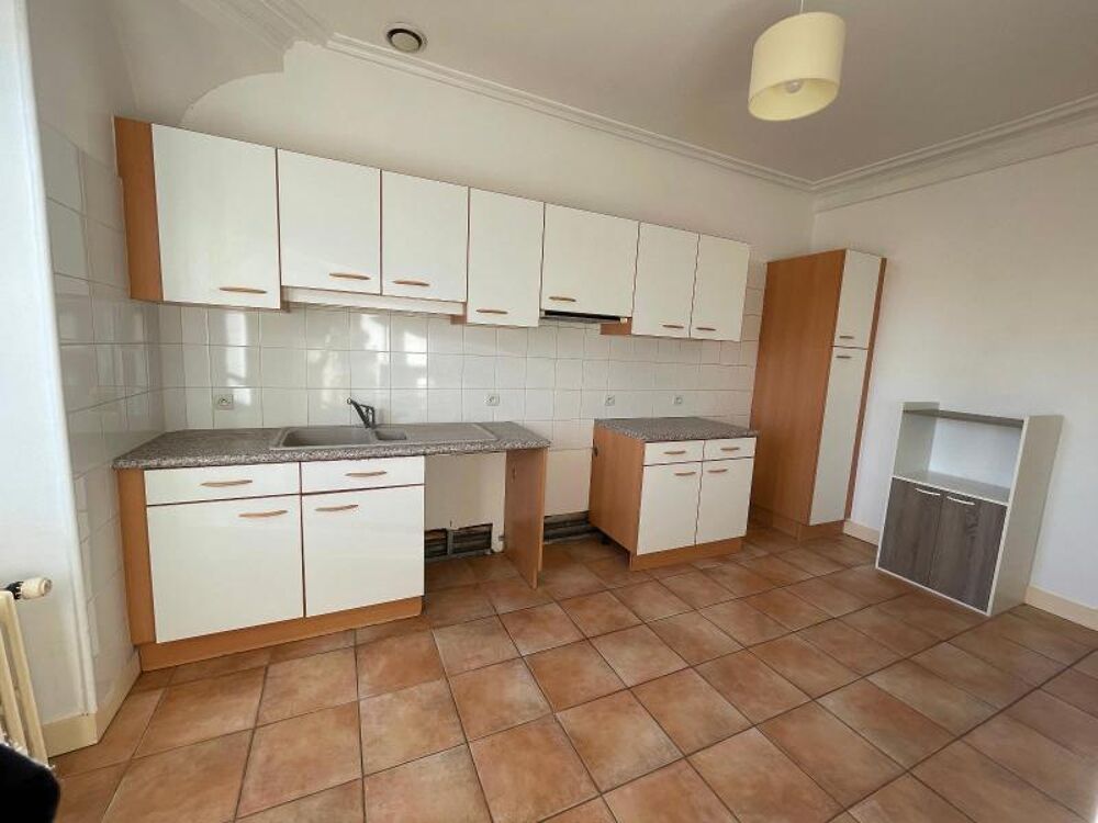 EXCLUSIVITÉ - TRÈS GRAND APPARTEMENT 5 PIÈCES En locatio....