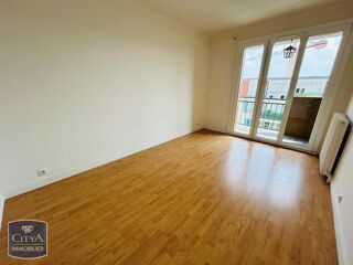  Appartement à louer 3 pièces 74 m²