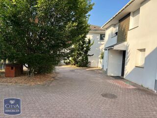  Maison à louer 4 pièces 82 m²