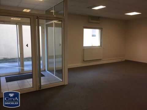 A LOUER - LOCAL PROFESSIONNEL - 130m&sup2; Votre cabinet C... 1116 69250 Neuville sur saone
