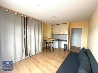  Appartement à louer 1 pièce 19 m²