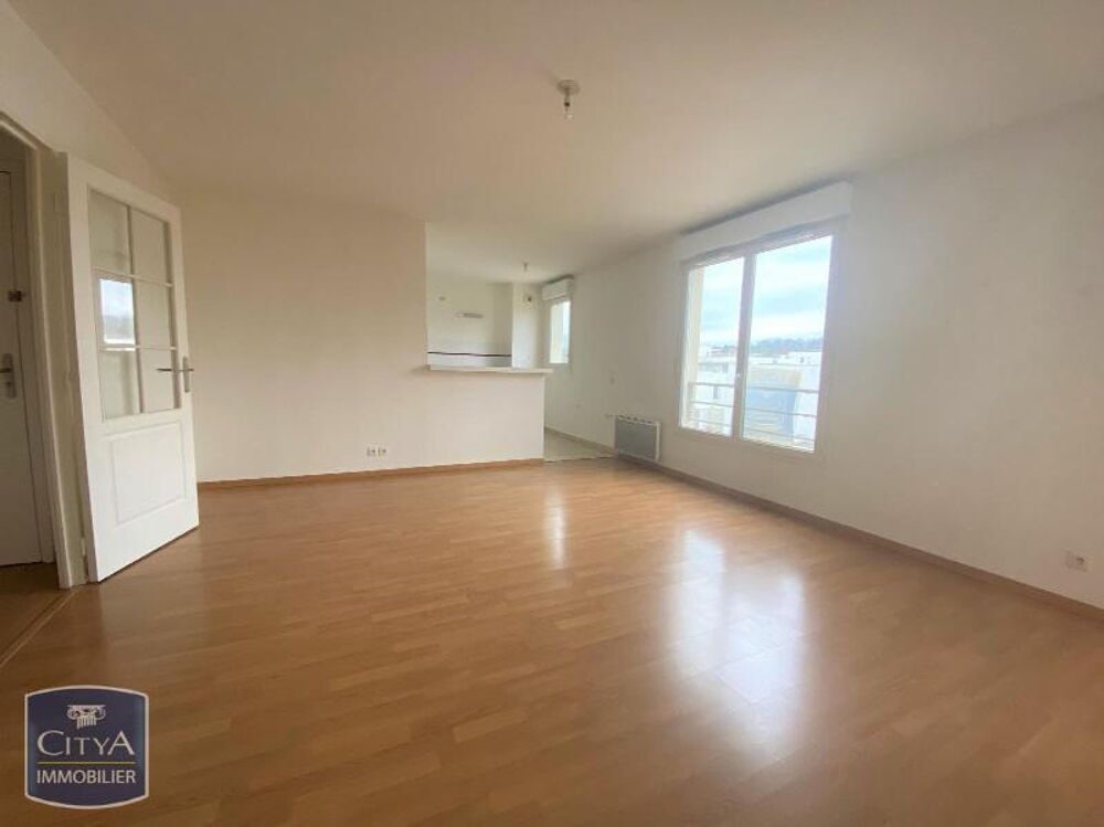 location Appartement - 3 pièce(s) - 68 m² Épernon (28230)