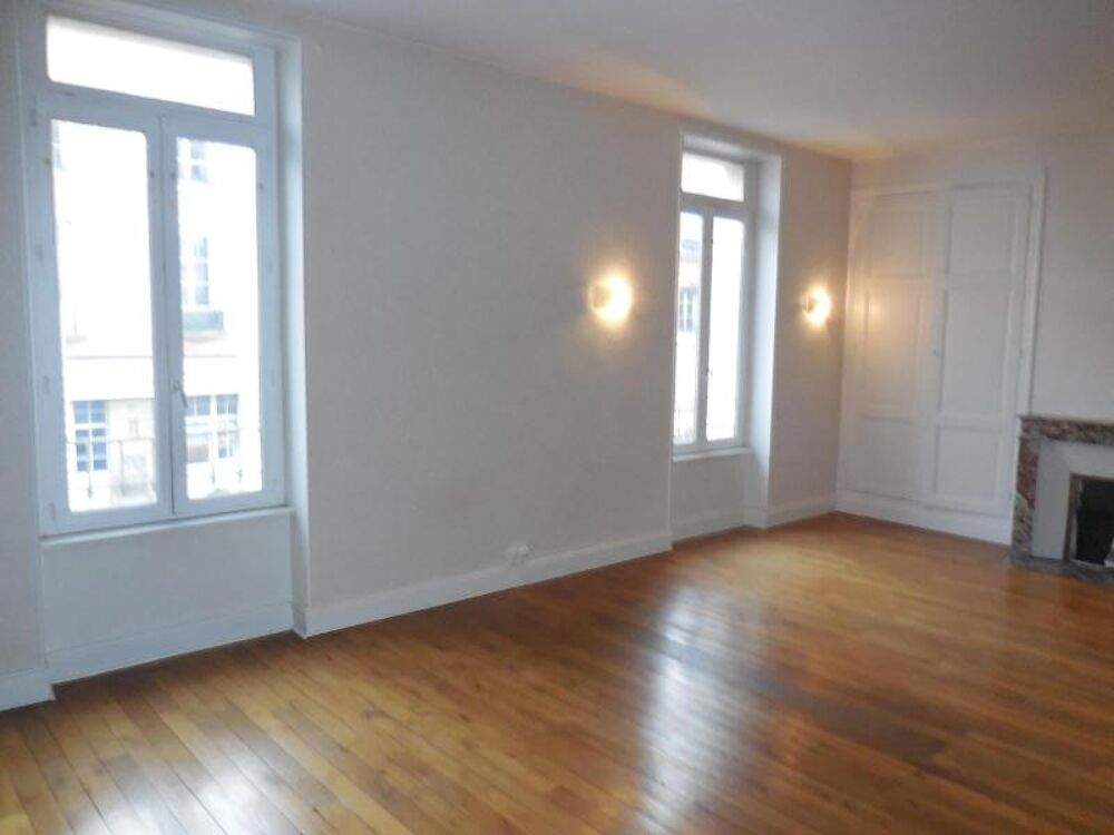 location Appartement - 2 pièce(s) - 64 m² Mâcon (71000)