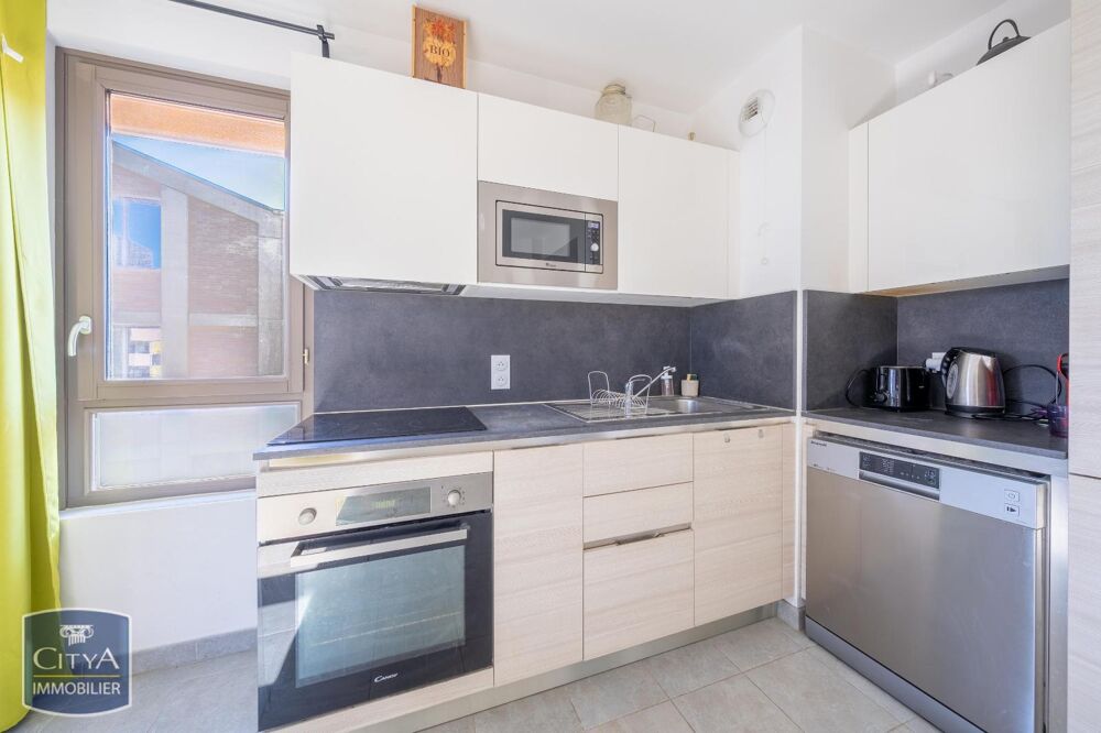 À LOUER : APPARTEMENT T4 RECENT ET CLIMATISE + BALCON + ....