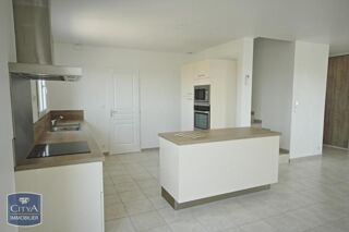  Maison à louer 4 pièces 96 m²
