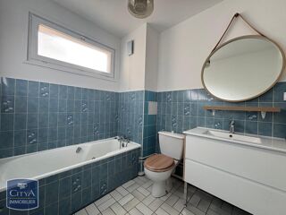  Appartement à louer 2 pièces 53 m²