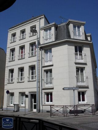  Appartement à louer 1 pièce 28 m²