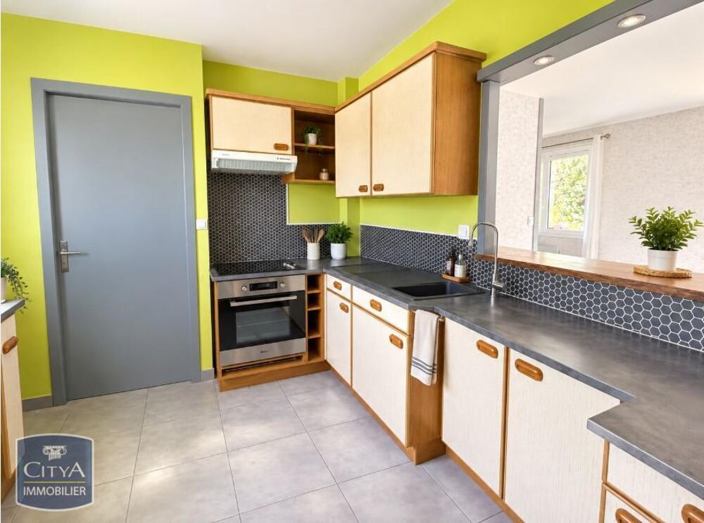 À LOUER : Une maison pleine de charme à Bourgueil, la pe....
