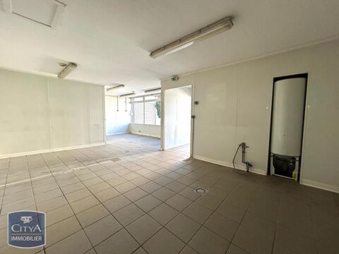   Location / Local Commercial 